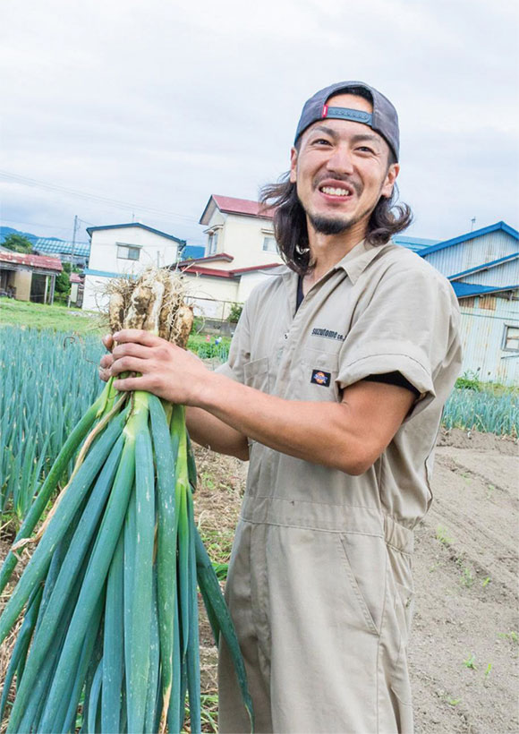 photo: Tadayasu Sato
